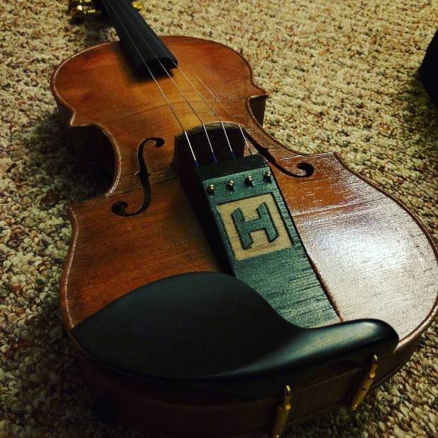 眼見為實 比原版還逼真的3D打印木質小提琴-e鍵打印|3D打印服務 一鍵搞定
3D打印小提琴,3D打印木質材料,3d打印打印服務,3d打印3d,3d打印模型,成都3d打印店,成都3d打印公司,成都3d打印服務,成都3d打印機