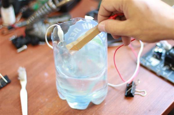 3D打印機DIY改裝過后 搖身一變成金屬激光切割機_e鍵3D打印服務