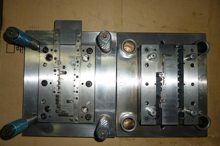 容易導致五金沖壓模具損壞的五大原因