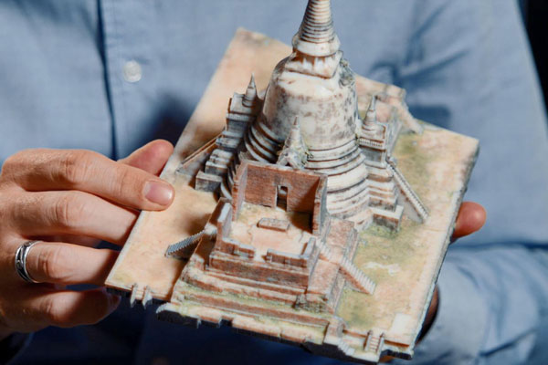 文創(chuàng)設(shè)計(jì)遇上3D打印 構(gòu)想物件立馬變?yōu)樗囆g(shù)品